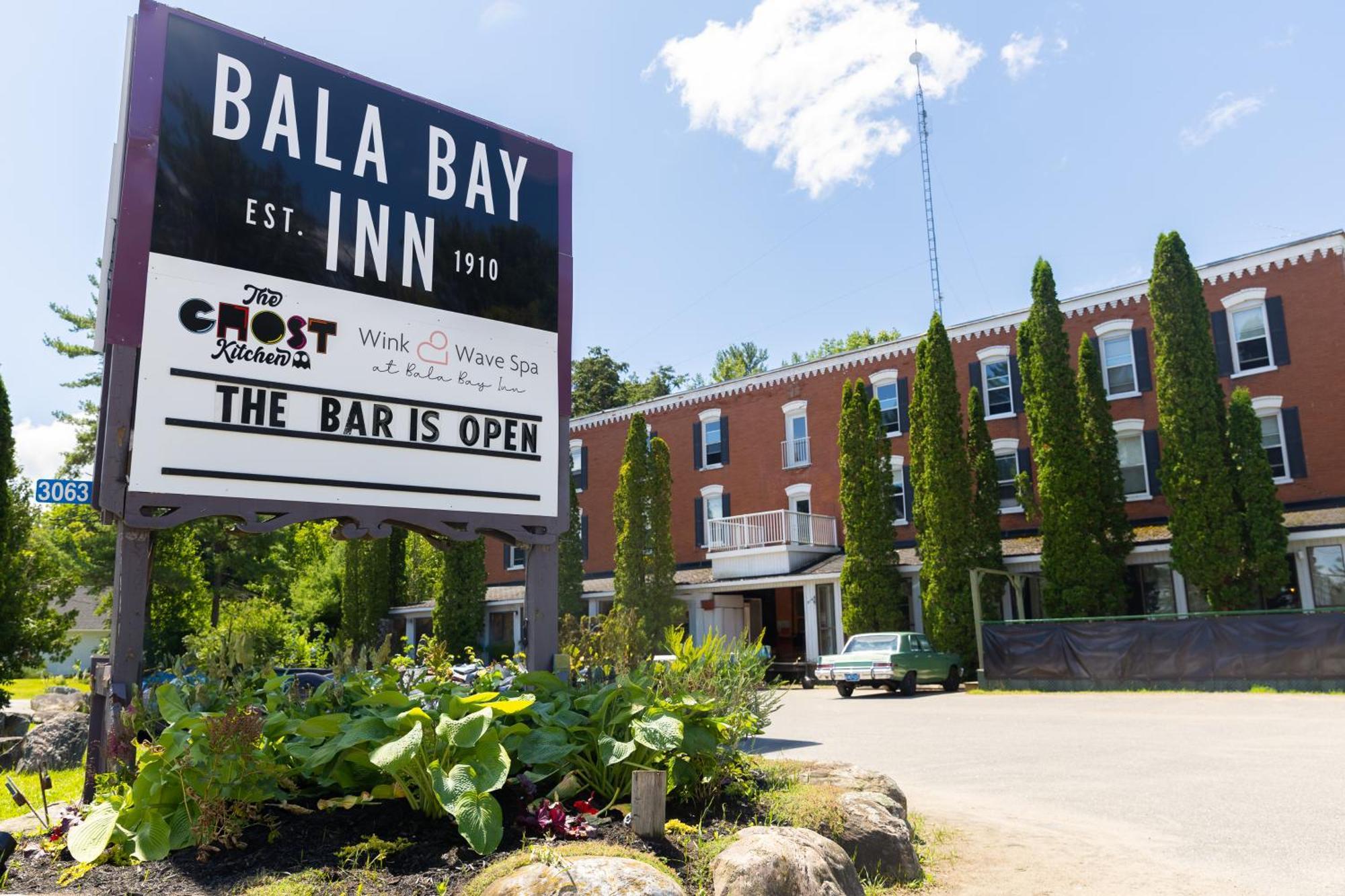 The Bala Bay Inn Exterior photo